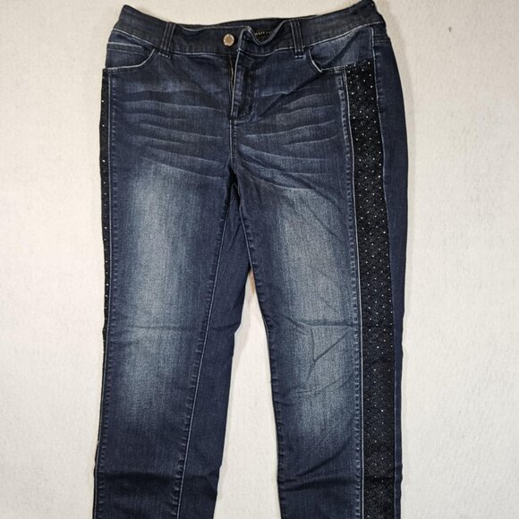 Chico's Black Label Ankle Jeans with lace detail and rhinestones Size 0 - Picture 1 of 11